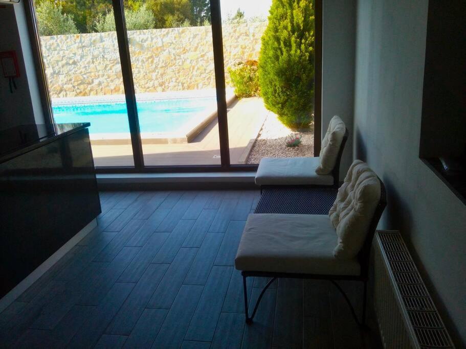 Private Pool & House - Serenity Villa 安奇奥 外观 照片